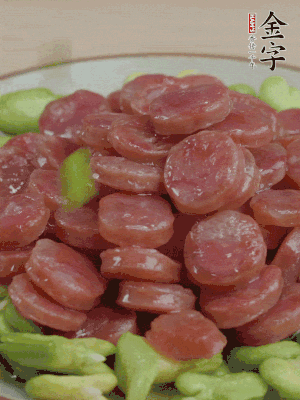 出鍋撒蔥花。